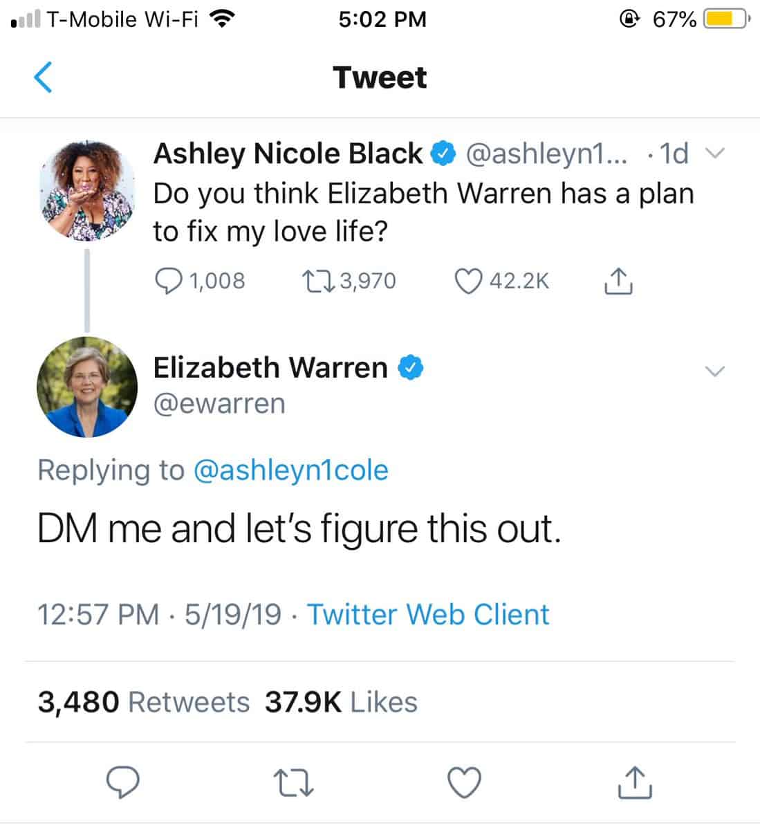 Twitter exchange between comedian Ashley Nicole Black and Democratic Presidential Hopeful Elizabeth Warren